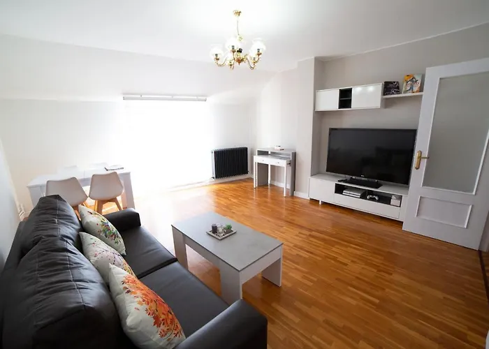 Apartman Atico En La Plaza De Con Garaje *