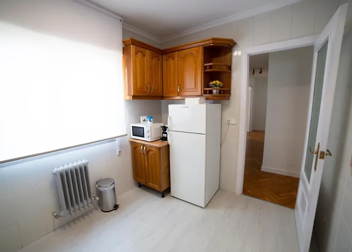 Atico En La Plaza De Con Garaje Apartman Toro